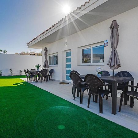 303 VILLA CASA JARDIN con piscina y gran jardín Costa Adeje (Tenerife) Exterior foto